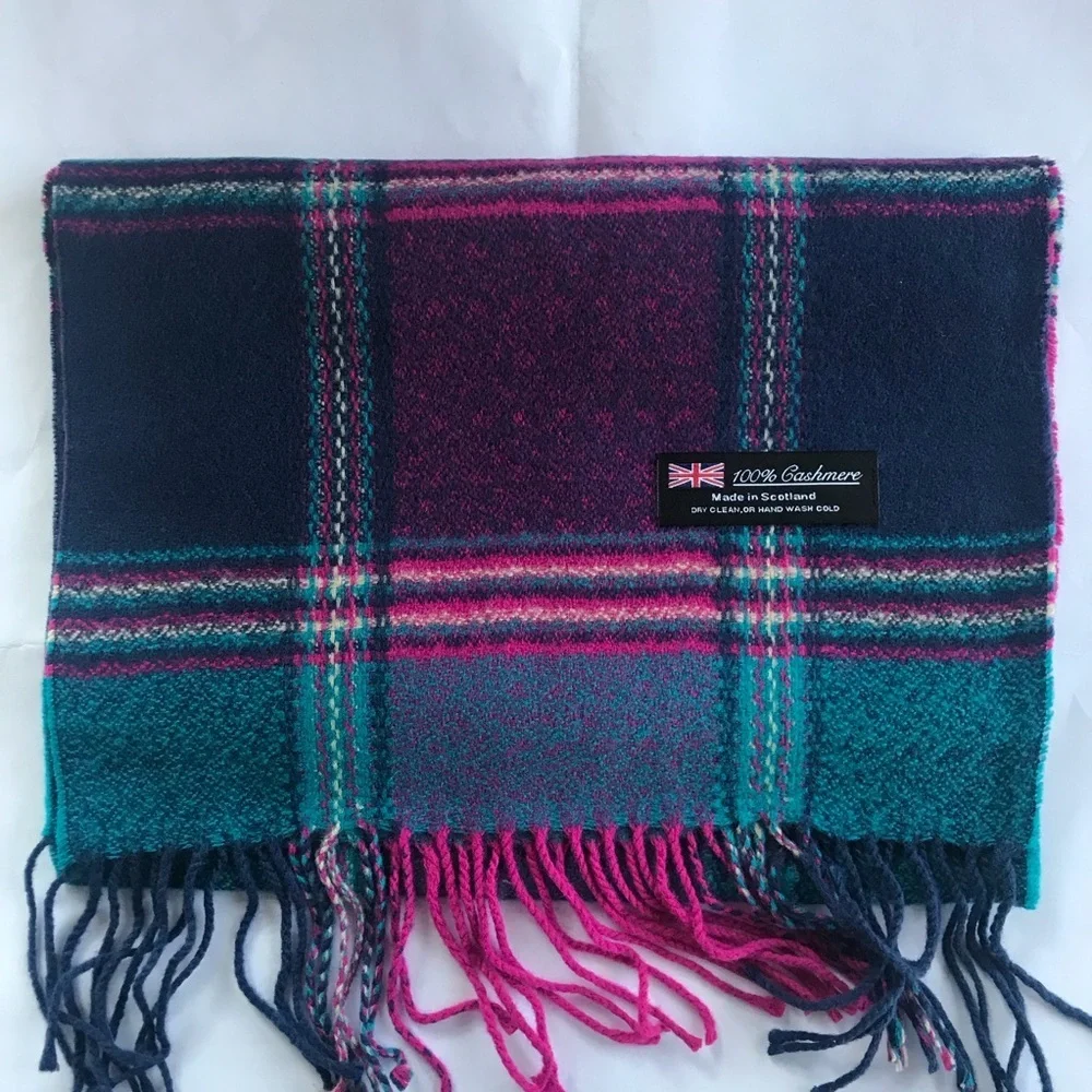 Top Rated 💋 100% Cashmere Scarf - Picture 5 of 9